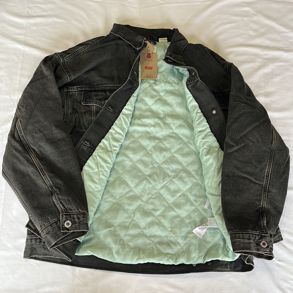 Levi's Loose Fit Trucker Jean Jacket in Black L and XL - Picture 6 of 9